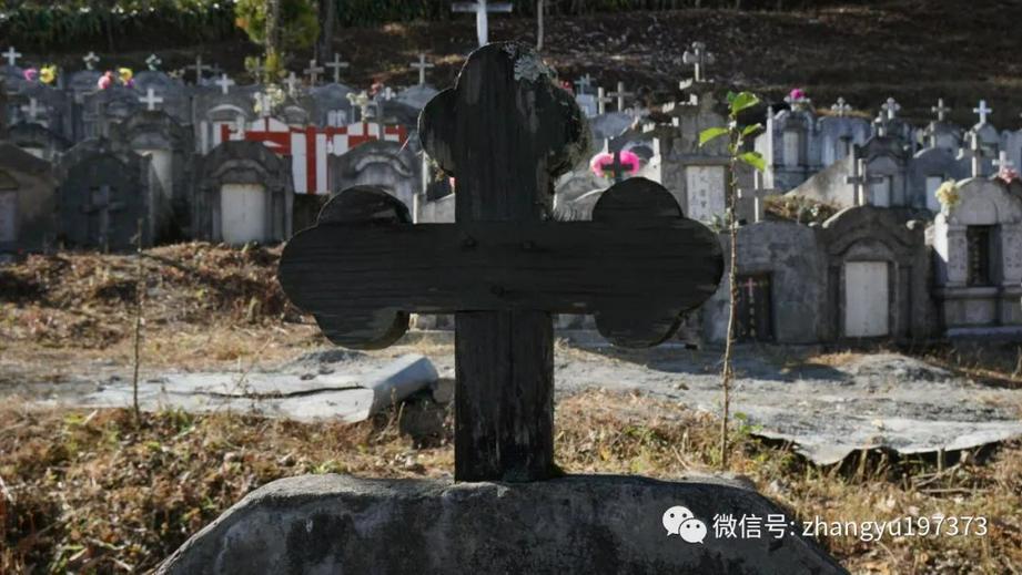 漂亮的天主教墓地